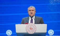 Gençlik ve Spor Bakanı Osman Aşkın Bak: Şampiyonluk İçin Umutluyuz