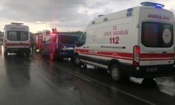 Isparta'da Tur Minibüsü Şarampole Devrildi: 4 Ölü, 16 Yaralı