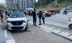Karabük'te Ehliyetsiz Sürücünün Neden Olduğu Kazada Anne ve Kızı Yaralandı