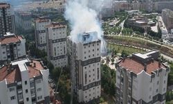 Küçükçekmece'de 11 Katlı Binada Yangın: 10 Kişi Hastaneye Kaldırıldı