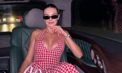 Melis Sezen Tatilde Dinleniyor