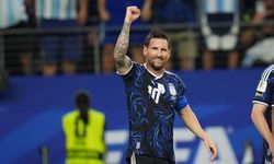 Messi'den Etkileyici Frikik Golü