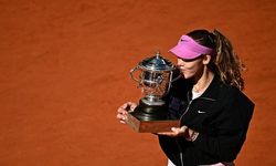 Mirra Andreeva, Fransa Açık'ta İlk Grand Slam Şampiyonluğunu Kazandı