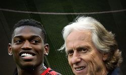 Rafael Leao'dan Jorge Jesus ve Transfer İddialarına Yanıt