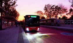 Sakarya Metrobüs Hattı 1 Yılında 3,65 Milyon Yolcuya Ulaştı