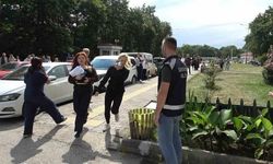 Samsun'da YKS Heyecanı: Bazı Adaylar Son Dakikada Yetişirken, Bazıları Kapıda Kaldı
