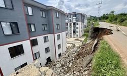 Trabzon'da İstinat Duvarının Çökmesi İki Daireyi Etkiledi
