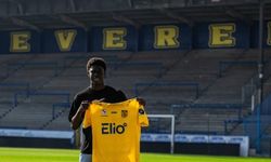 Trabzonspor, 18 Yaşındaki Golcü Junior Diouf'u Takibe Aldı