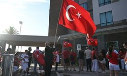 Vancouver'da Türk Taraftarların Maç Heyecanı Sürüyor