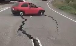 Venezuela'da Deprem Sonrası Yerin Yarılması Kameralara Yansıdı
