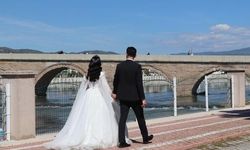 Yargıtay'dan Cimrilik Nedeniyle Boşanma ve Tazminat Kararı