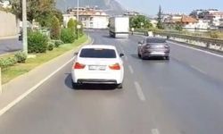 Alanya'da İtfaiyeye Yol Vermeyen Sürücü Cep Telefonu Kamerasında
