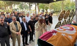 Aziz Üstel İzmir'de Son Yolculuğuna Uğurlandı