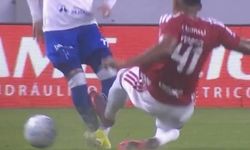 Brezilya futbolunda emsal karar: Rakibinin bacağını kıran futbolcu sahalardan uzaklaştırıldı