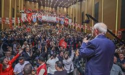 CHP rozet törenine figüran götürüldüğü iddiasına cast ajansından yanıt