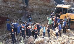 Denizli'de İnşaat Kazısında Kepçe Operatörü Toprak Altında Kalarak Yaşamını Yitirdi