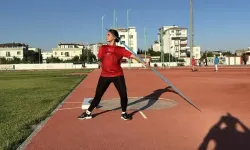 Depremzede Meryem Hanne Erbil, 3 Branşta Türkiye Şampiyonu Oldu