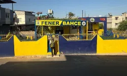 Depremzede Taraftarın Fenerbahçe Sevgisi Evine Yansıdı