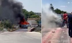 Diyarbakır Sur'da Seyir Halindeki Araç Yangını