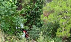 Dörtyol'da Uçurumdan Düşen Otomobilin Sürücüsü Yaralandı