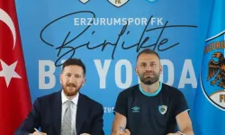 Erzurumspor'da 4 Futbolcuyla Sözleşme Yenilendi
