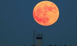 Eskişehir'de 'Çilek Dolunayı' Astrofotoğrafçı Tarafından Kaydedildi