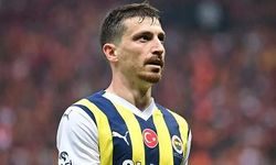 Fenerbahçe, Mert Hakan Yandaş ile 1 Yıllık Sözleşme Yeniledi