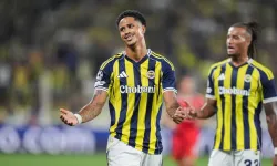 Fenerbahçe, Oosterwolde'nin Satışı Durumunda Yeni Transfer Planları Yapıyor