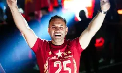 Galatasaray Transferde İki Yeni İmzayla Kadrosunu Güçlendiriyor