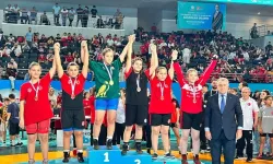 Gençlik ve Spor Bakanı Osman Aşkın Bak: Türk güreşi yeniden yükselişte