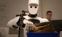 Google'dan insansı robotlar için gelişmiş yapay zekâ modeli Gemini Robotics 2