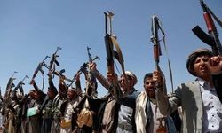 Husiler Suudi Arabistan'a Kuşatma Tehdidinde Bulundu