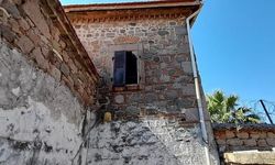 İzmir Bergama'da 220 Yıllık Tarihi Fransız Katolik Şapeli Satışta
