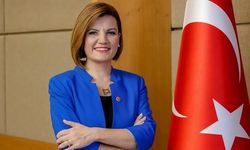 İzmit Belediye Başkanı Fatma Kaplan Hürriyet Görevden Uzaklaştırıldı