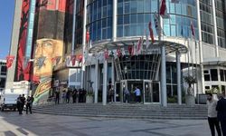 İzmit Belediyesi'ne Operasyon: Başkan Fatma Kaplan Hürriyet ve Eşi Gözaltında