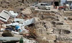 İznik'te Roma Dönemi Hamam Kalıntısı Çöplüğe Dönüştü