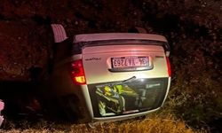 Kahta'da Takla Atan Otomobildeki 2 Kişi Yaralandı
