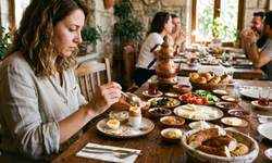 Kahvaltıda Yumurta ve Zeytinyağı Kombinasyonunun Faydaları