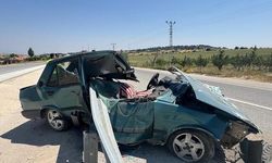 Karaman-Mersin yolunda otomobil bariyere çarptı: 1 yaralı