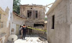 Karaman'da Metruk Evin Yıkılan Duvarı İçin Güvenlik Önlemi Alındı