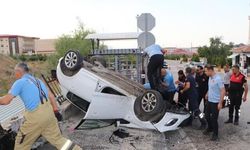 Karaman'da Üniversite Öğrencilerinin Bulunduğu Otomobil Takla Attı: 4 Yaralı