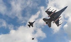Körfez Ülkelerinden İran'a Gizli Hava Saldırıları İddiası