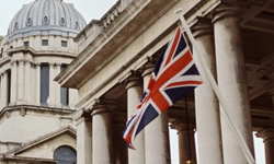 Londra Borsası LSE 24 Platformuyla İşlem Süresini Uzatıyor