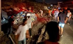 Mardin'de Otomobil ile Kamyonetin Çarpıştığı Kazada 3 Kişi Yaşamını Yitirdi