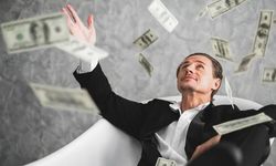 Numerolojide Para Çeken 4 Özel Doğum Günü ve Finansal Başarı Sırları
