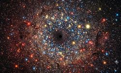 Omega Centauri Yıldız Kümesinde İlk Yıldız Kütleli Kara Delik Keşfi