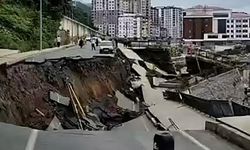 Rize Merkez'de Yol Çökmesi: İki Bina Boşaltıldı