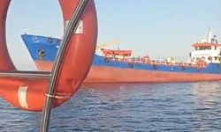 Yalova Açıklarında Su Tankeri ile Tekne Çarpıştı: 2 Kişi Denize Atlayarak Kurtuldu