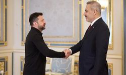 Zelenskiy, Barış Çabaları İçin Türkiye ve Hakan Fidan'a Teşekkür Etti