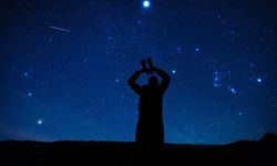 12 Ağustos'ta Gökyüzünde Perseid Meteor Yağmuru ve Tam Güneş Tutulması Bir Arada